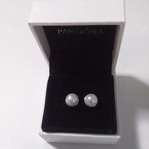 Pandora Pearl Earrings NEW!